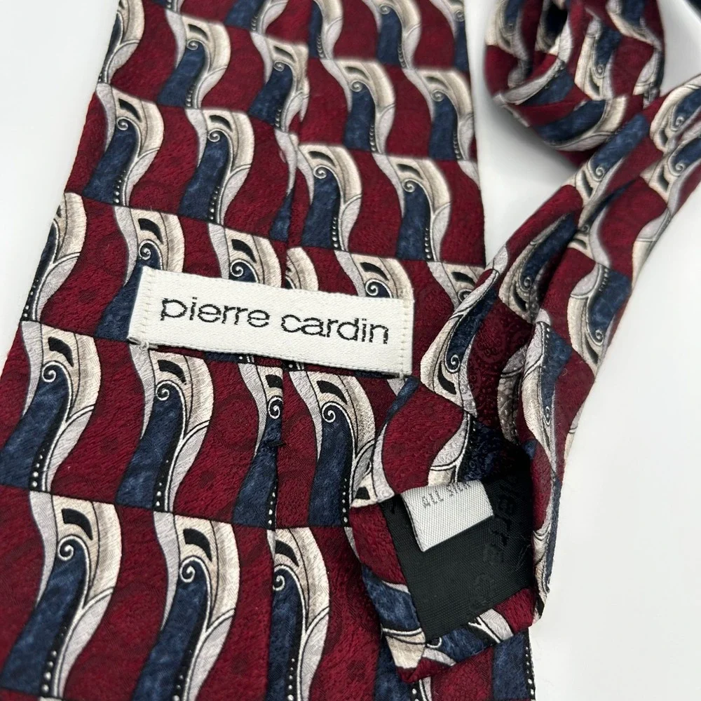 Pierre Cardin Necktie Geometric Mens OS Burgundy Silk Vintage Business Retro